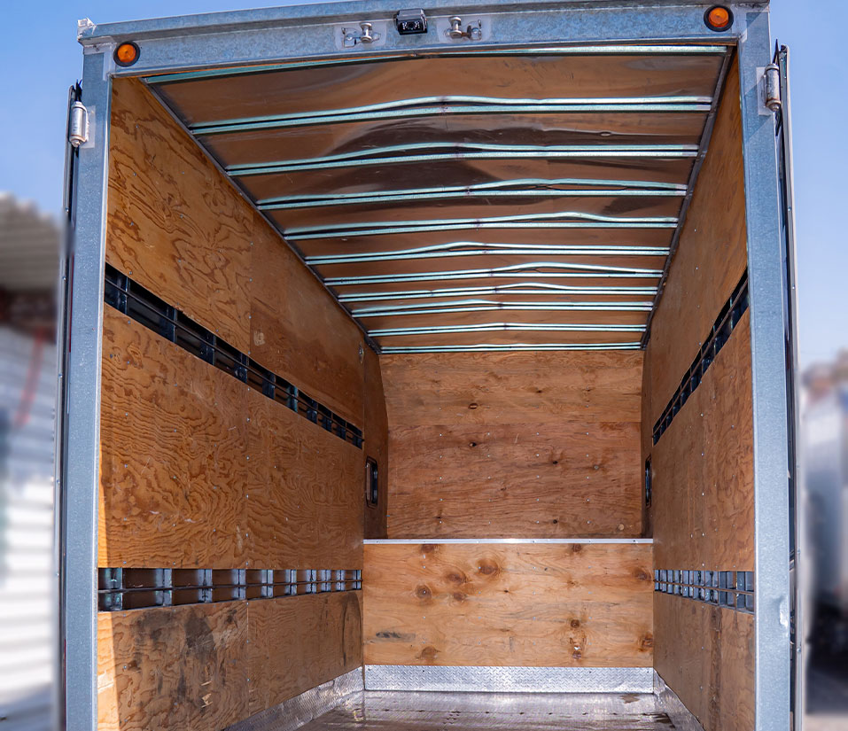 Car-o-van-NP-300-2