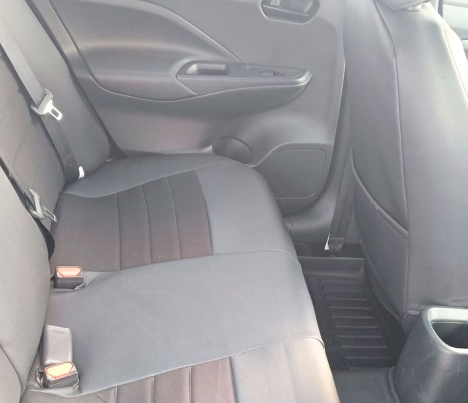 Car-o-van-SEDAN-VERSA-5
